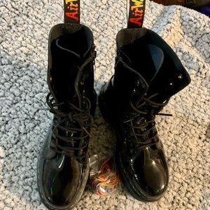 Dr Marten Jadon Hi Patent